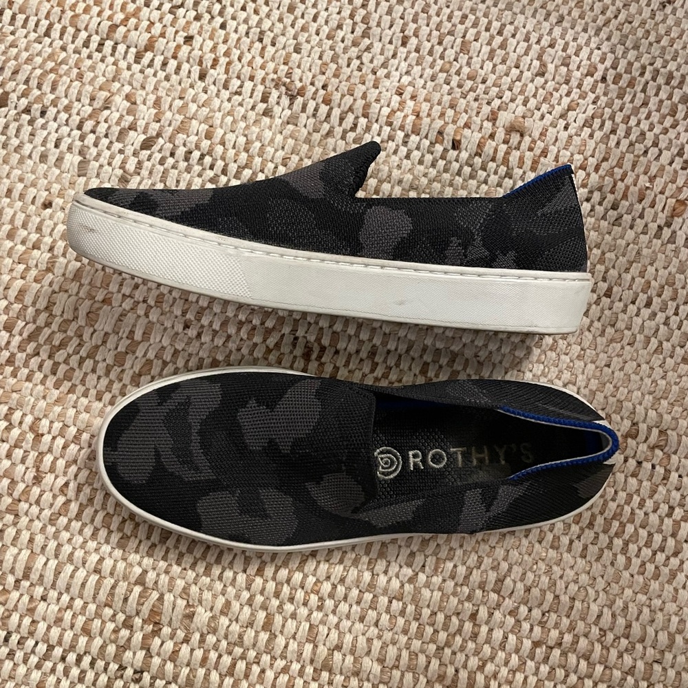 Rothy’s Women’s Original Slip On Sneaker, Gray Camo, Size 5